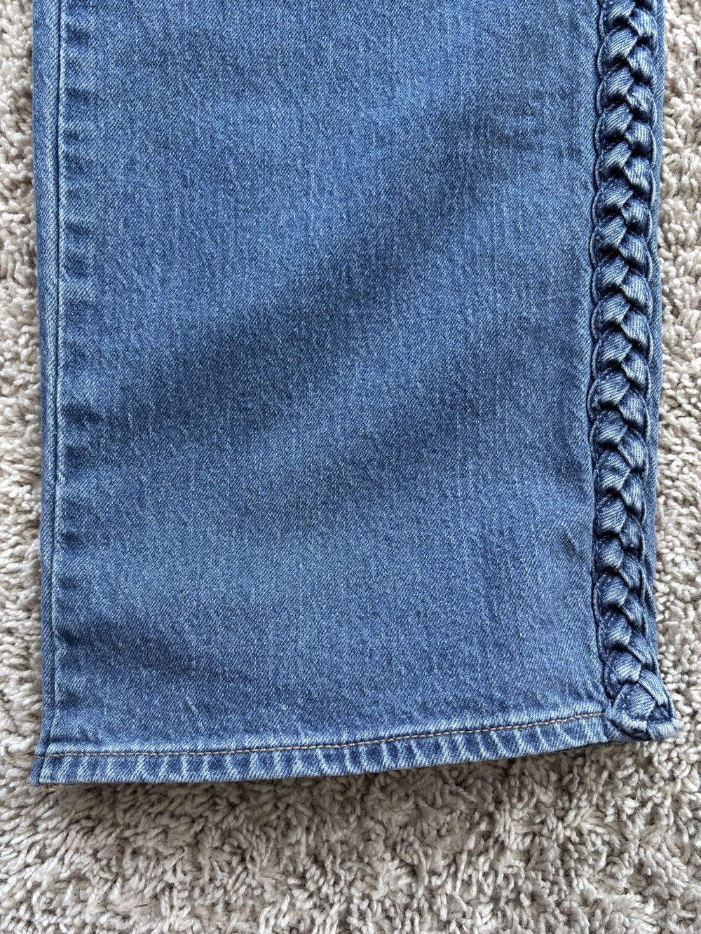 Old Navy Extra-High Waisted Braided Wide-Leg Jeans Medium Wash NWOT - Picture 7 of 12